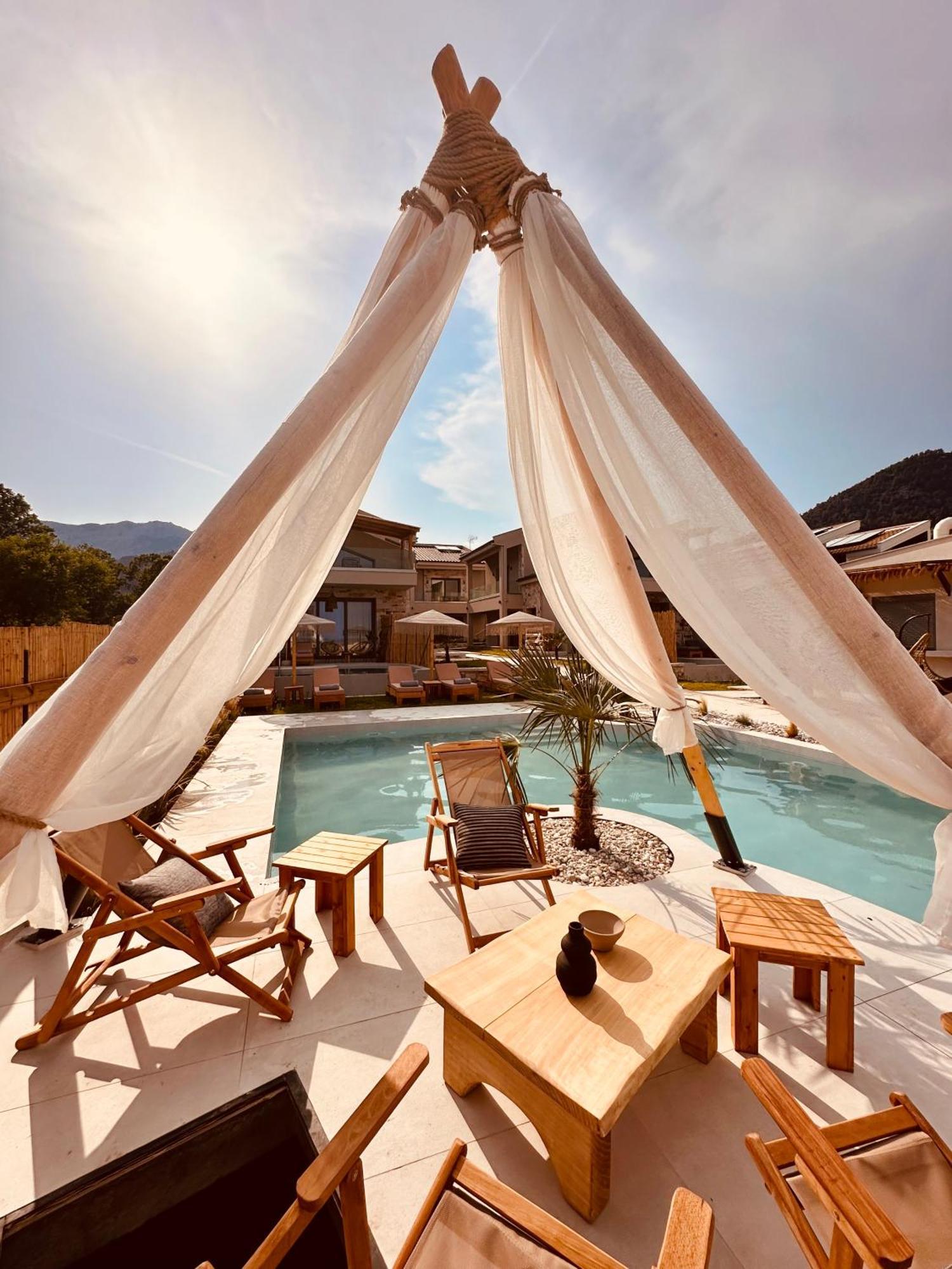 Amo Golden Suites Chrysi Ammoudia Extérieur photo