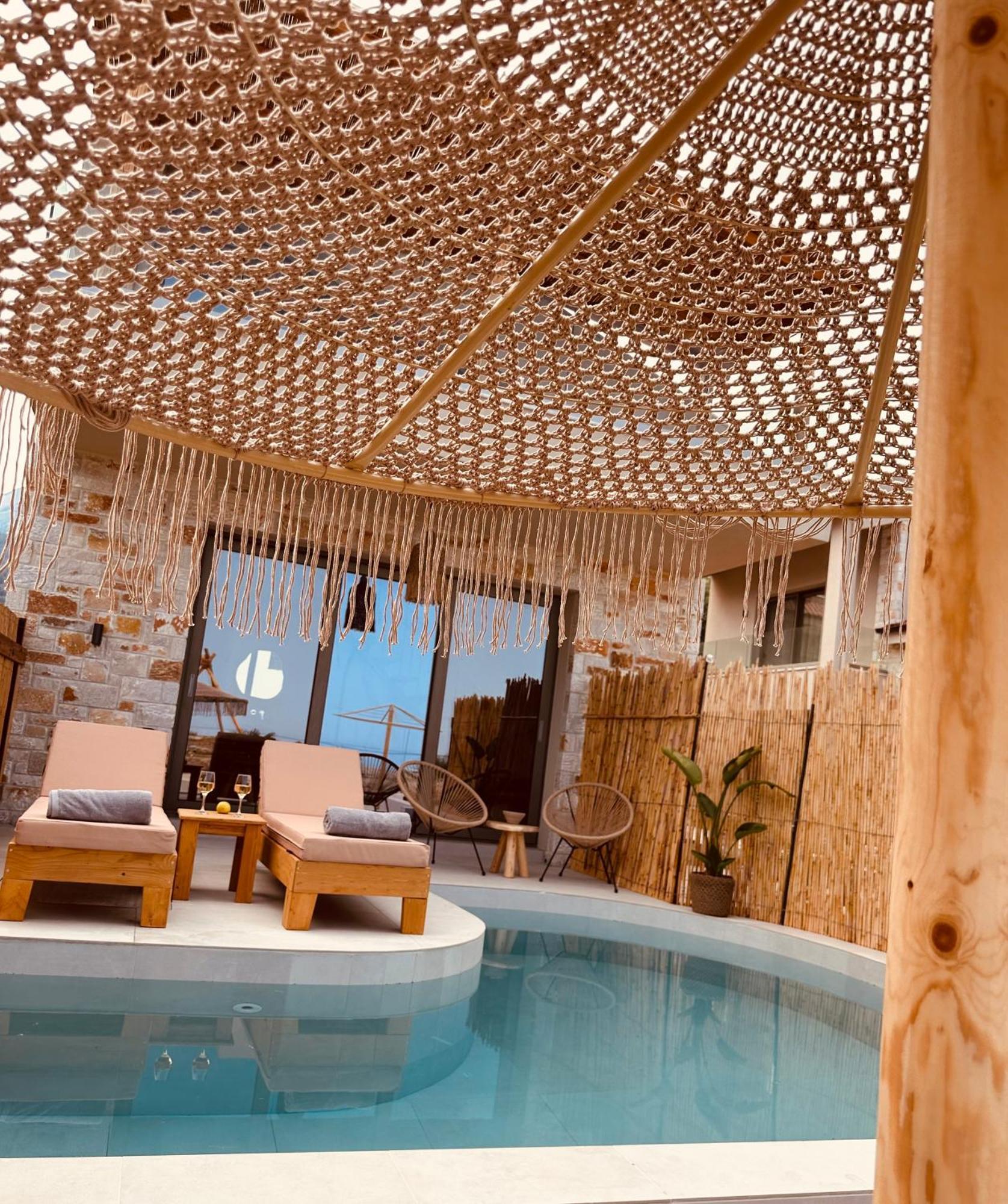 Amo Golden Suites Chrysi Ammoudia Extérieur photo