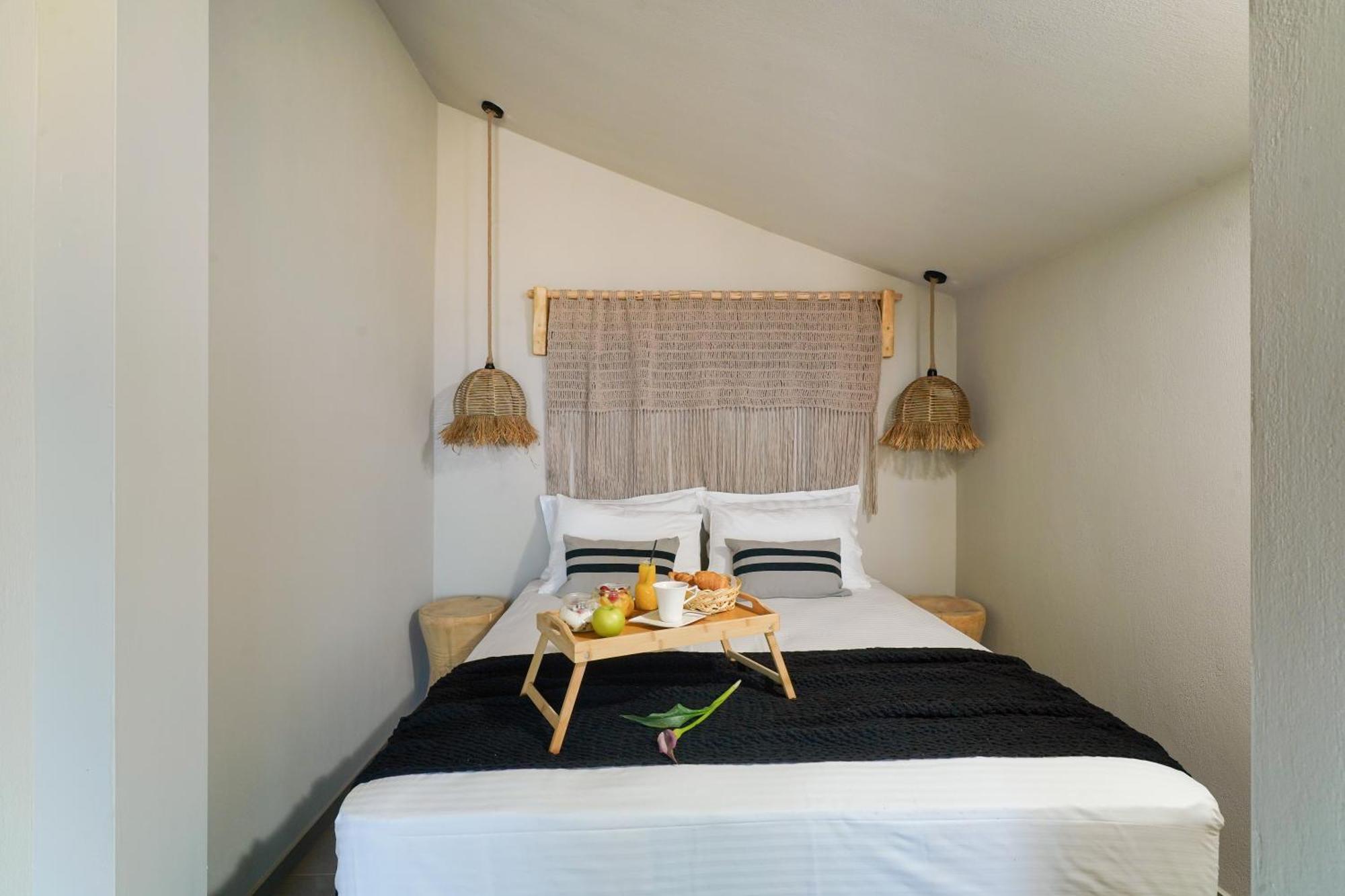 Amo Golden Suites Chrysi Ammoudia Extérieur photo
