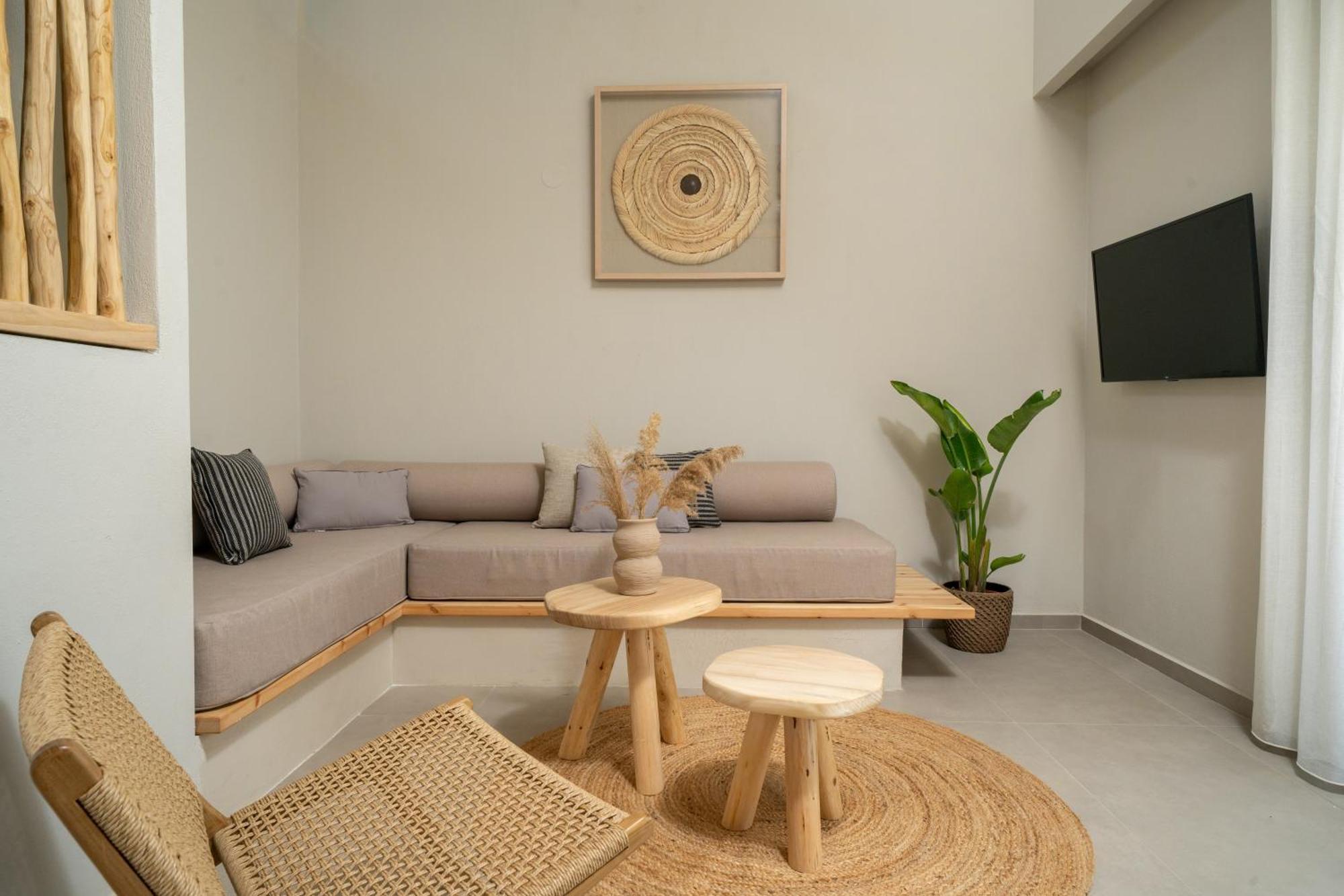 Amo Golden Suites Chrysi Ammoudia Extérieur photo