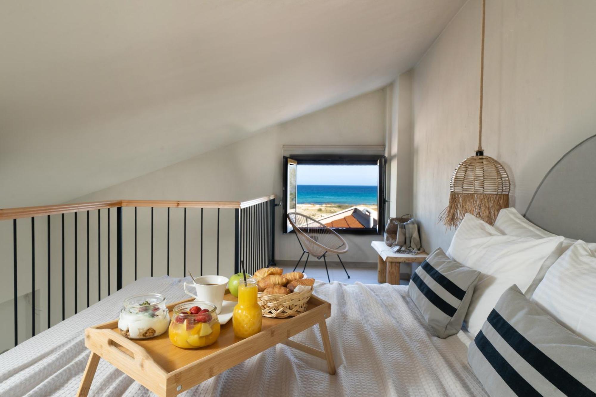 Amo Golden Suites Chrysi Ammoudia Extérieur photo