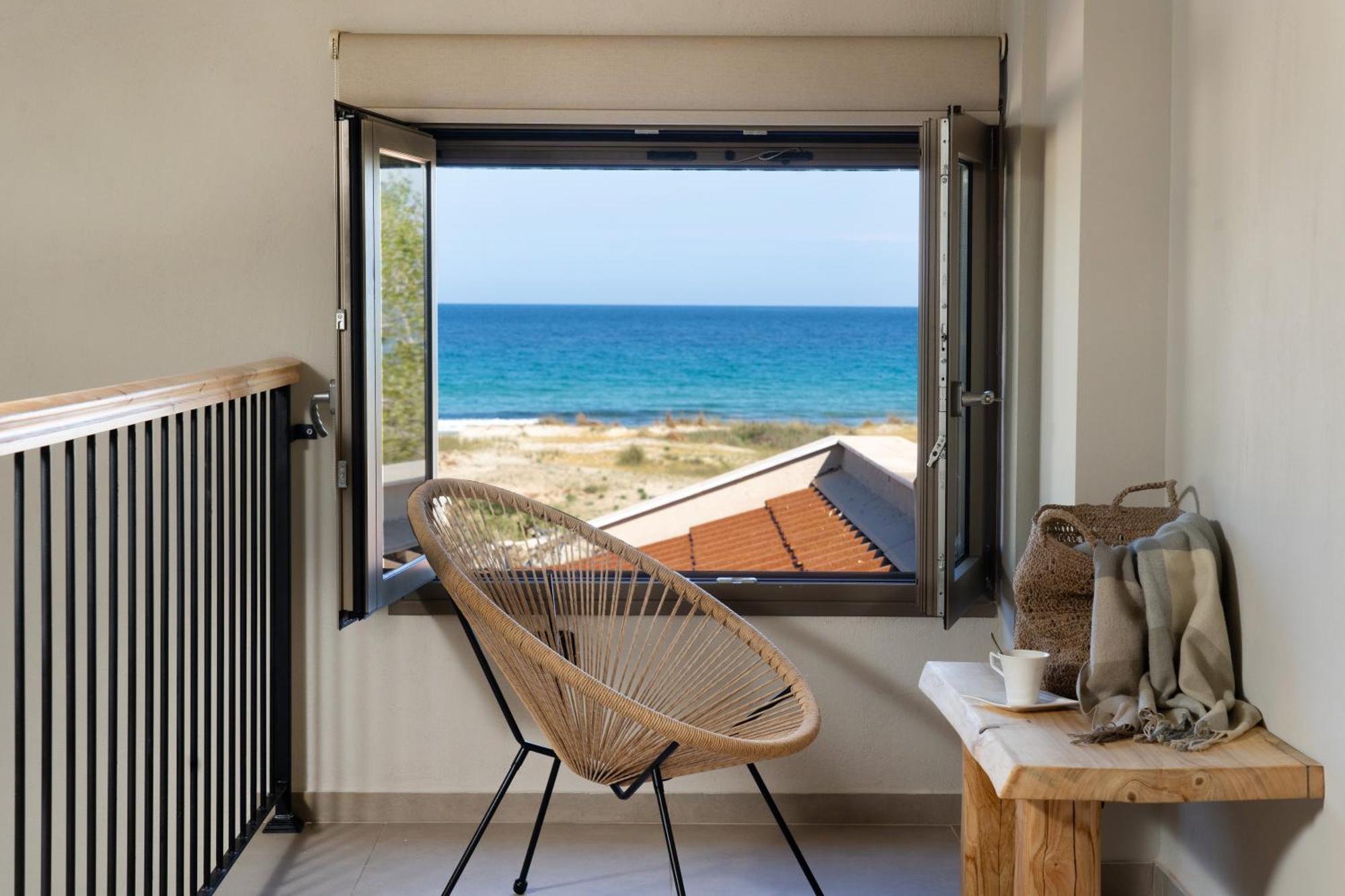 Amo Golden Suites Chrysi Ammoudia Extérieur photo